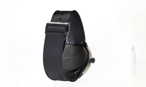 Original Mercedes-Benz Armbanduhr schwarz / anthrazit / rot, Edelstahl / Titan / Kautschuk 2