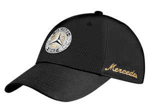 Schwarze Cap mit Mercedes Schriftzug und Logo 2