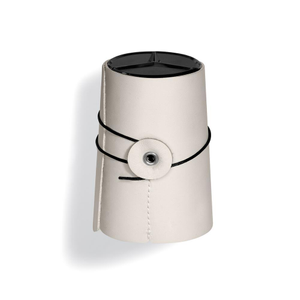 3 Düfte im weißem Lederetui, geschlossen 6