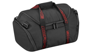 Schwarze Rucksacktasche mit roter AMG Schrift 1