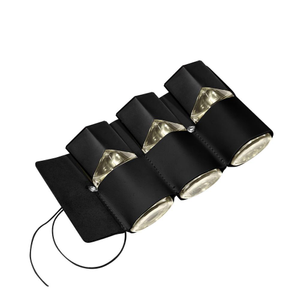 3 Düfte im schwarzen Lederetui, offen 1