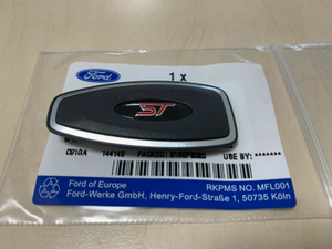 ford-abdeckung-fuer-keyless-fernbedienung-mit-ford-st-logo 1
