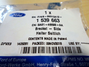 original-ford-halter-hutablage-fuer-fiesta-focus-mondeo-b-max-1539663 2