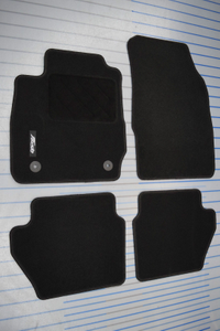 original-ford-fiesta-ab-02-2011-teppich-fussmatten-vorne-und-hinten-1947555 1
