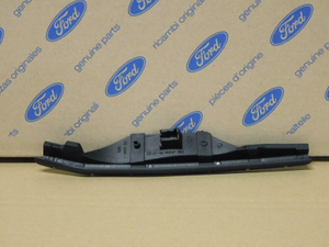 original-ford-kantenschutz-leiste-hintertuer-links-fuer-kuga-ab-01-2020-2453033 2