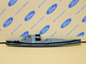 original-ford-tuerkantenschutz-ford-kuga-ab-01-2020-vorne-links 2