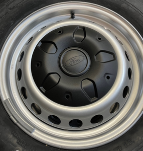 4-radnabendeckel-original-ford-1763878-fuer-stahlrad-transit-tourneo-custom 4