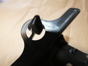 Original Mercedes-Benz Abdeckung Federlenker links. W212, W218 4