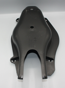 Original Mercedes-Benz Abdeckung Federlenker rechts. W204, W207, W212, W218 4