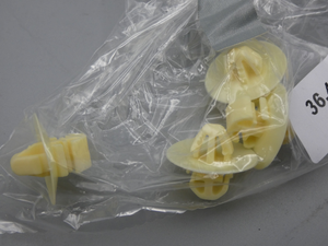 Original Mercedes-Benz Abdeckung, B-Säule links. Sprinter W906 4