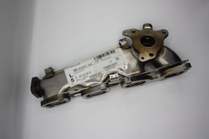 Original Mercedes-Benz Abgaskrümmer OM651 1