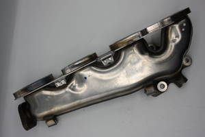 Original Mercedes-Benz Abgaskrümmer OM651 3