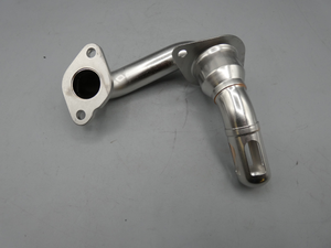 Original Mercedes-Benz Abgasrückführungsrohr an Ladeluftkrümmer OM651 2