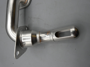 Original Mercedes-Benz Abgasrückführungsrohr an Ladeluftkrümmer OM651 6