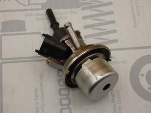 Original Mercedes-Benz AdBlue/Additiv-Einspritzdüse. C-Klasse W205, GLC W253, E-Klasse W213 2