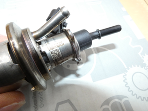 Original Mercedes-Benz AdBlue/Additiv-Einspritzdüse. C-Klasse W205, GLC W253, E-Klasse W213 6