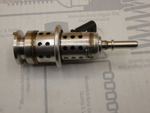 Original Mercedes-Benz AdBlue/Additiv-Einspritzdüse. Sprinter W907 2