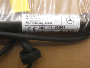 Original Mercedes-Benz Airbag Aktuator Motorhaube. E-Klasse W213, 238, CLS W257, AMG GT 3