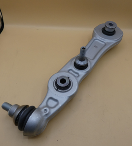 Original Mercedes-Benz AMG Querlenker links. C63 AMG / W205 1