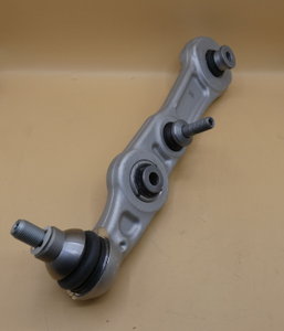 Original Mercedes-Benz AMG Querlenker links. C63 AMG / W205 2