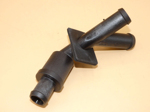 Original Mercedes-Benz Anschlussrohr Wärmetauscher. ML, GL, R-Klasse 6