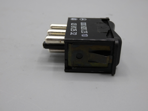 Original Mercedes-Benz Antennen-Wippschalter. W107, W115, W116 4