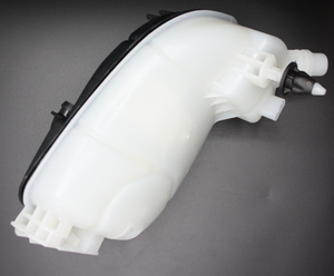 Original Mercedes-Benz Ausgleichsbehälter für Kühlwasser, CLA, GLA, A, B 3