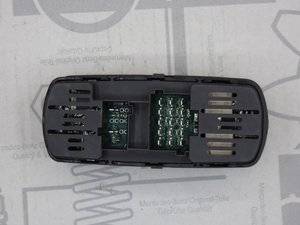 Original Mercedes-Benz Bedienfeld Fahrerseite. Atego, Axor 3