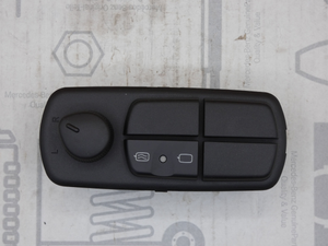 Original Mercedes-Benz Bedienfeld Fahrerseite. Axor, Atego 1