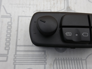 Original Mercedes-Benz Bedienfeld Fahrerseite. Axor, Atego 5