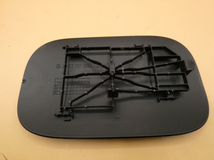 Original Mercedes-Benz Beplankung-Tankklappe. GLE (W167) 5