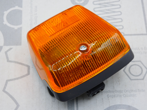 Original Mercedes-Benz Blinker rechts. Atego 1