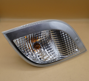 Original Mercedes-Benz Blinker rechts. Atego 5