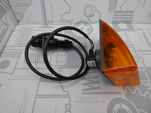 Original Mercedes-Benz Blinker-Stoßstange. Actros 2