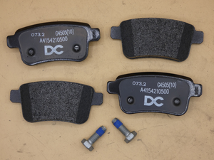 Original Mercedes-Benz Bremsklötze hinten. Citan W415 1