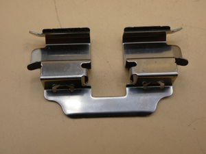 Original Mercedes-Benz Bremsklötze hinten. CLA W117, A-Klasse W176, B-Klasse W246 4