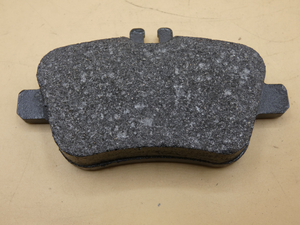 Original Mercedes-Benz Bremsklötze hinten. CLA W117, GLA W156, A-Klasse W176 3