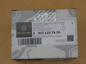 Original Mercedes-Benz Bremsklötze hinten. CLA W117, GLA W156, A-Klasse W176 6