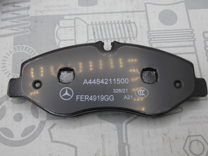 Original Mercedes-Benz Bremsklötze vorne V-Klasse W447 2
