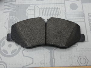 Original Mercedes-Benz Bremsklötze vorne V-Klasse W447 3