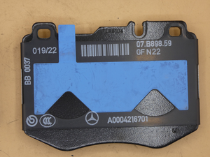 Original Mercedes-Benz Bremsklötze vorne. C-Klasse 205, E-Klasse 213, 238, CLS 257 2