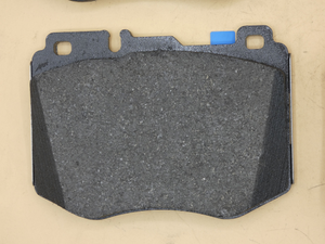 Original Mercedes-Benz Bremsklötze vorne. C-Klasse 205, E-Klasse 213, 238, CLS 257 3