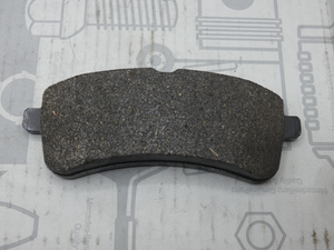 Original Mercedes-Benz Bremsklotz-Satz hinten. AMG GT W190, S-Klasse W217 3