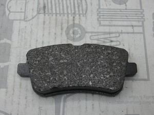 Original Mercedes-Benz Bremsklotz-Satz hinten. ML,GL,GLE W166, GLE W292 3