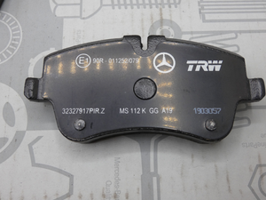 Original Mercedes-Benz Bremsklotz-Satz vorne. C-Klasse W203 6