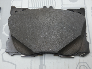 Original Mercedes-Benz Bremsklotzsatz vorne. C-Klasse W205, AMG E50, E53, GLC43, CLS53 2
