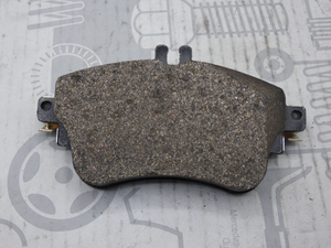 Original Mercedes-Benz Bremsklotz-Satz vorne. CLA W117, A-Klasse W176, B-Klasse W246 4