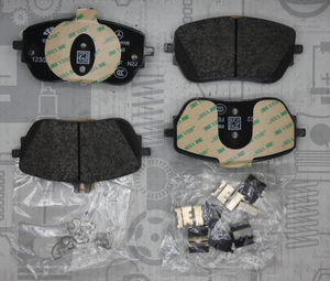 Original Mercedes-Benz Bremsklotz-Satz vorne. CLA W118, A-Klasse W177 1