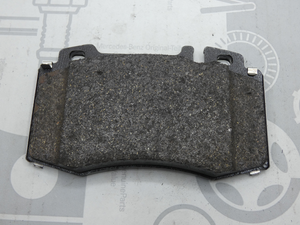Original Mercedes-Benz Bremsklotz-Satz vorne. E-Klasse W211, S-Klasse W220, CL 500 W215 3