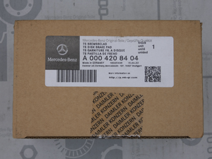 Original Mercedes-Benz Bremsklotz-Satz vorne. E-Klasse W211, S-Klasse W220, CL 500 W215 4